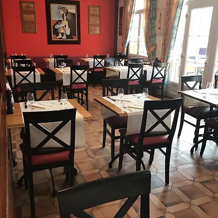 فندق Restaurant Du Chateau لوزان